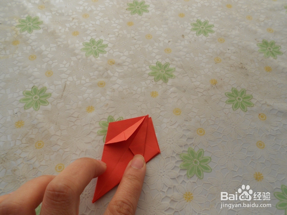 百合花是如何折的