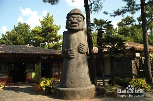 韩国济州岛5日半自助游：赏枫品美食