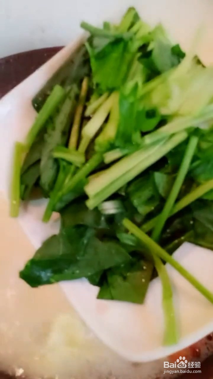 简单易学又好吃的西红柿鸡蛋菠菜汤要怎样做