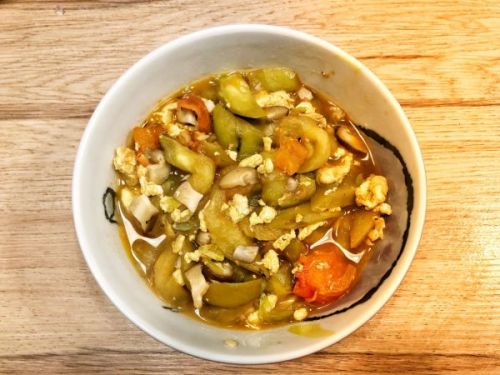 茄子西红柿香菇鸡蛋卤