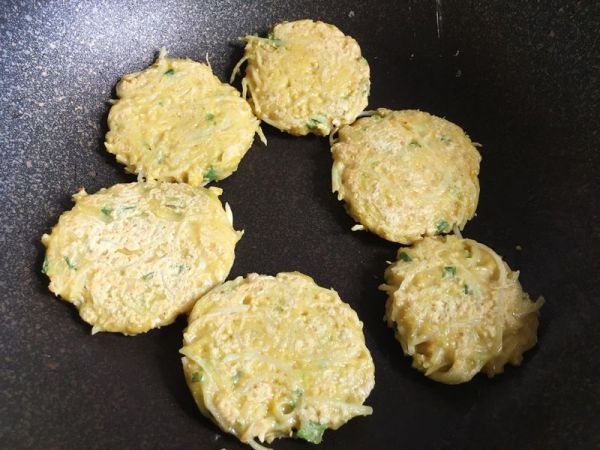 鸡蛋燕麦土豆饼