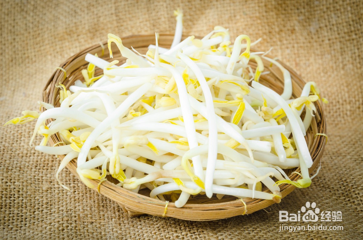 绿豆芽炒韭菜家庭版做法