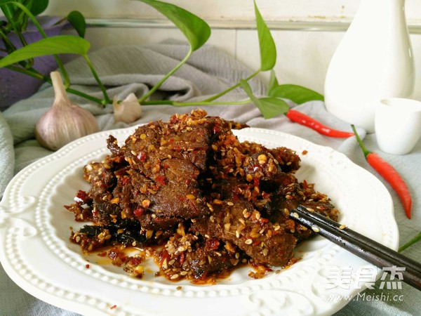 盐炸牛肉的做法