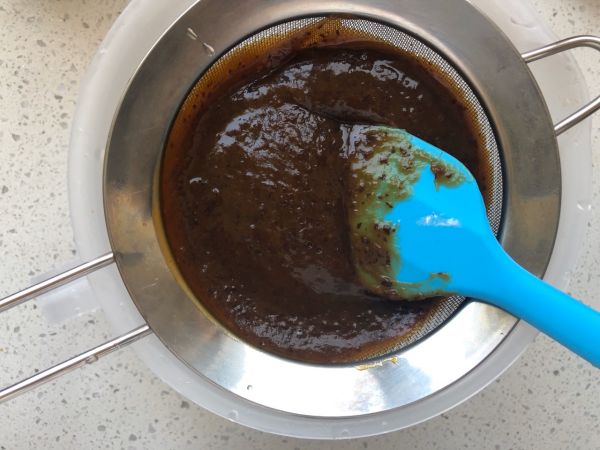 桂圆红枣核桃糕