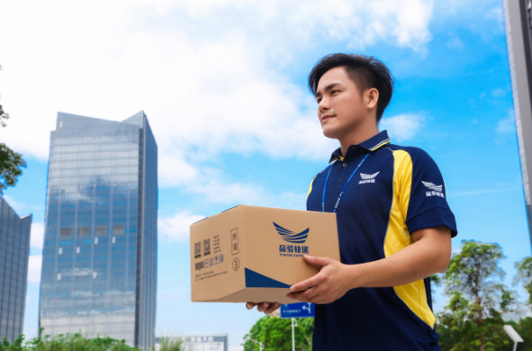 快递显示“包裹正在等待揽收”这几个字的时候，快递可以截停吗？就是我是买家，看到后可以叫商家截停吗