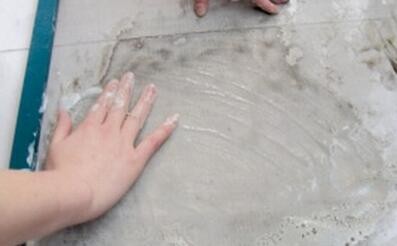 纱窗去油污最好的妙招