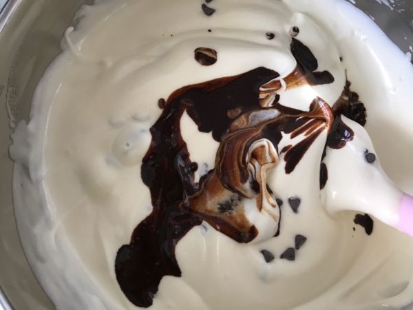 摩卡大理石纹戚风