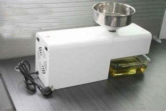 大豆榨油机炸出的现榨大豆油都有哪些特点？