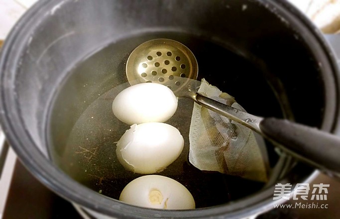 辛夷花煮蛋的做法