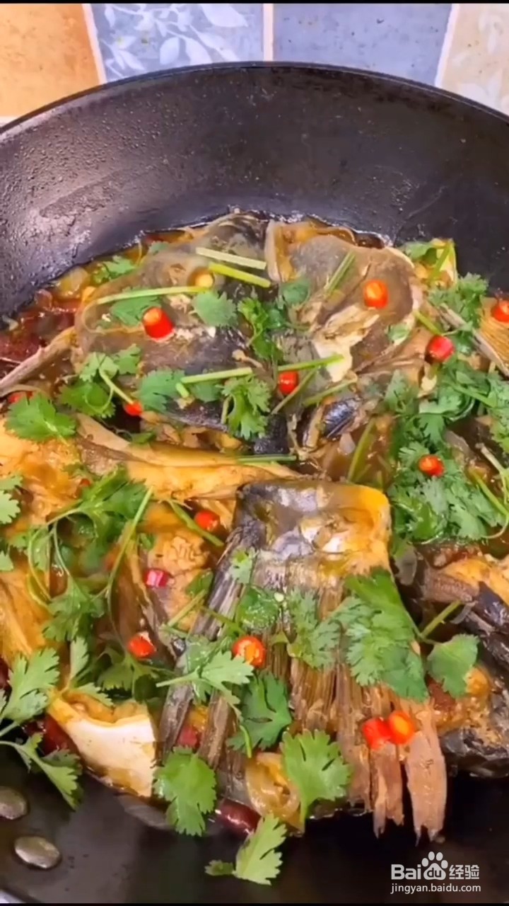 如何制作好吃的红烧鲤鱼