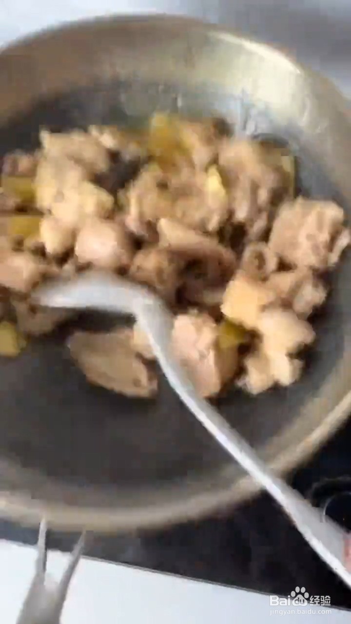 如何制作好吃家常版辣子鸡