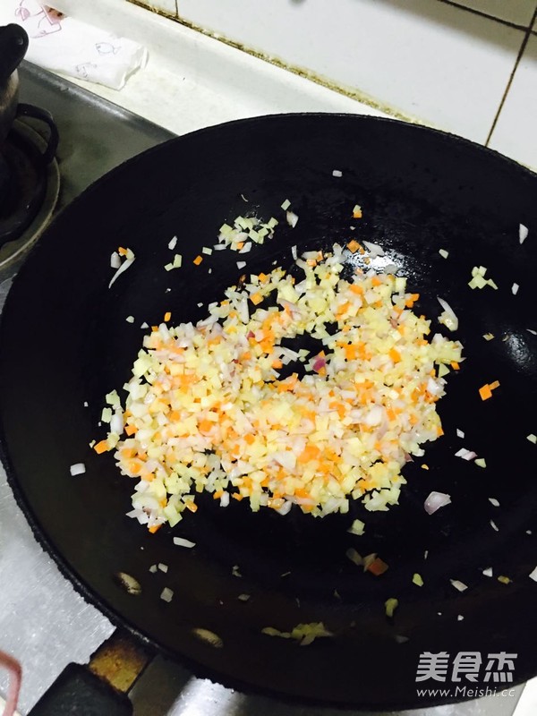 肉酱意面的做法