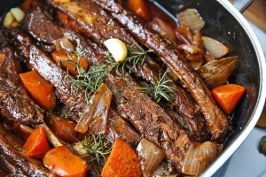 教大家做德式炖肋排