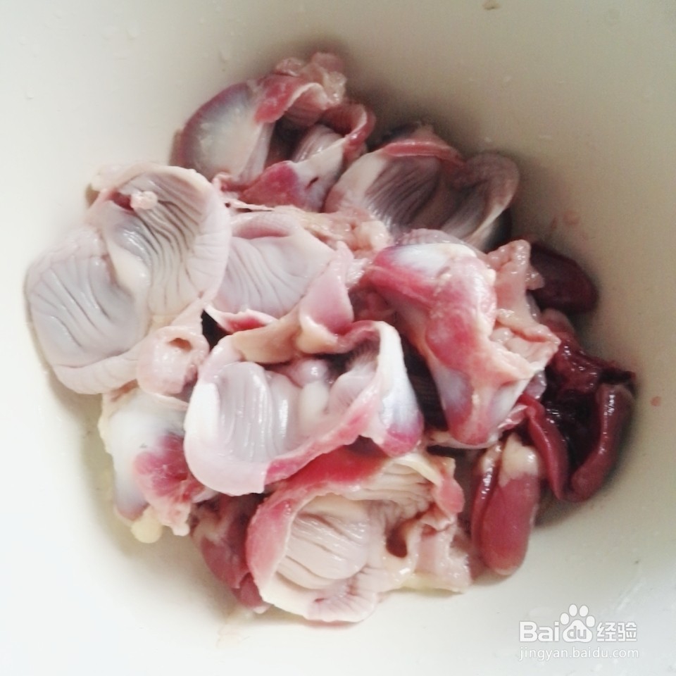 鸡肫炒辣椒的做法