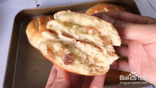 葡萄干酱面包的做法