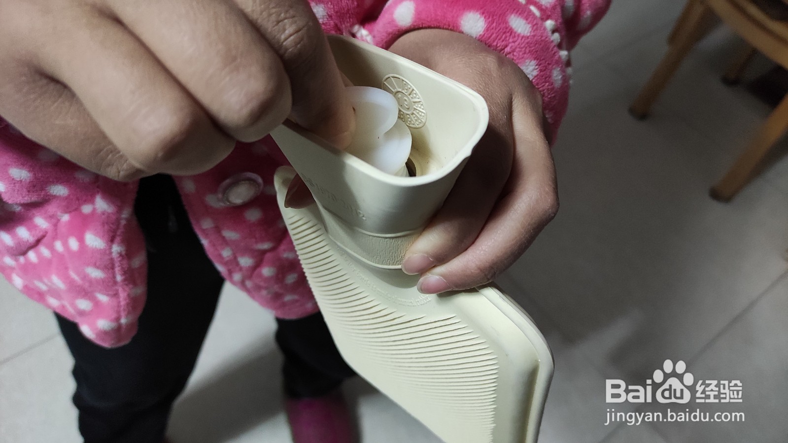 热水袋水少了怎样加水