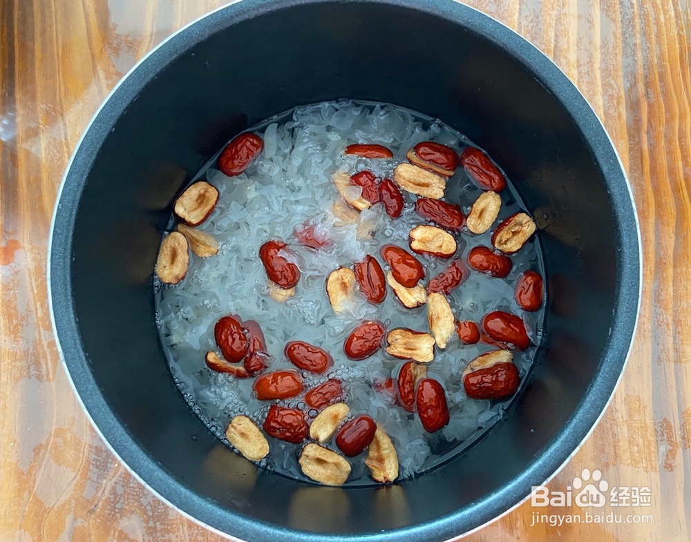怎么做银耳红枣羹
