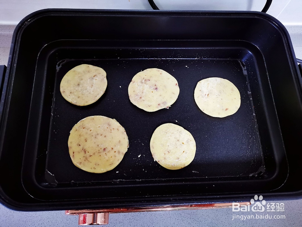 香甜松软的奶香小米饼
