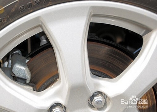 买车一定要看哪些地方？