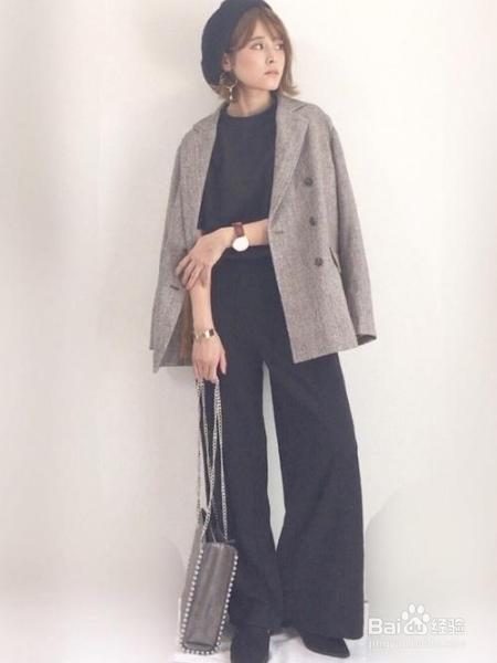 随时都要装COOL！以黑色为基调的日系灰阶穿搭