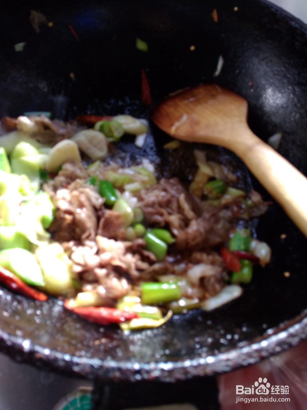 大葱爆羊肉技巧