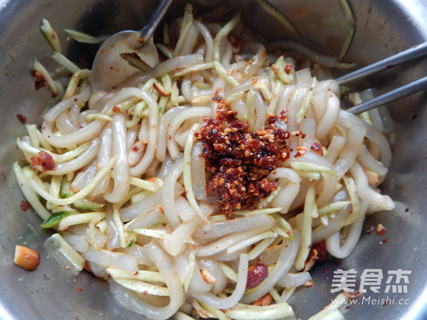 肉丝凉拌土豆粉