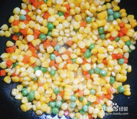 松仁玉米的做法