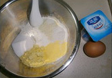 如何做酸奶杂面煎蛋饼