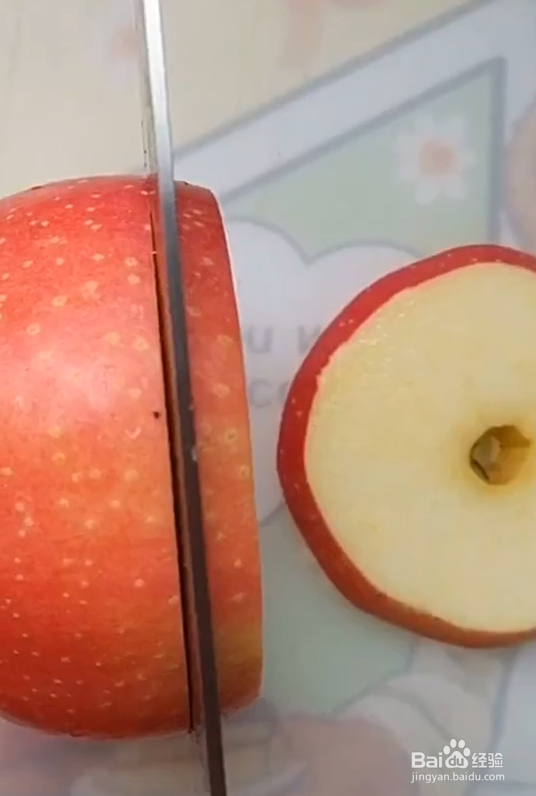 简单美味的炸苹果圈的做法