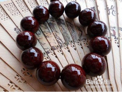 小叶紫檀盘玩方法(窍门)