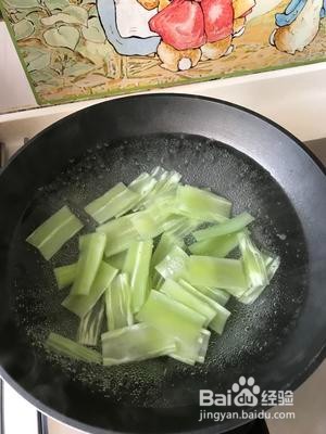 毛血旺做法