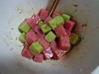 胭脂凉粉拌黄瓜