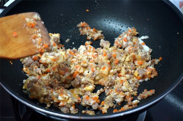 红萝卜马蹄炒肉末