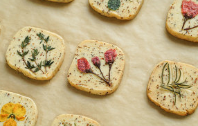 怎样制作颜值超高的花草曲奇步骤