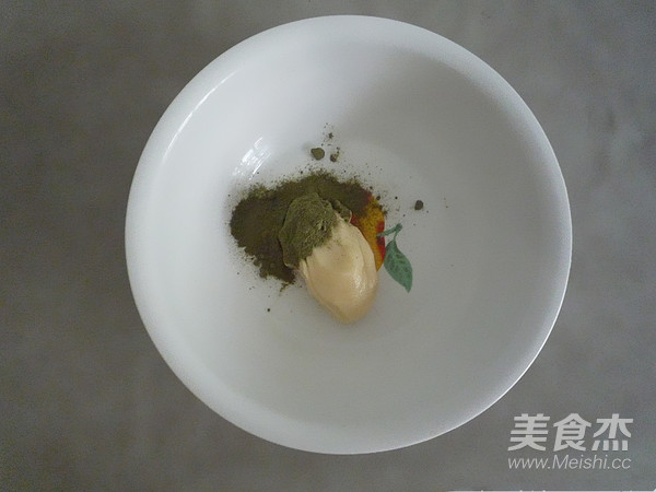 抹茶麻茸酥&红曲麻茸酥