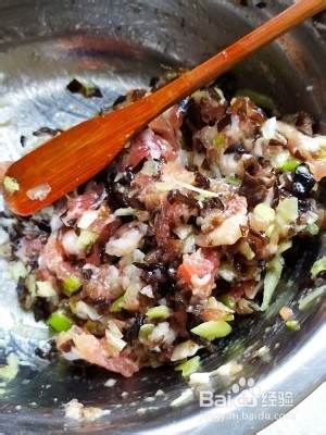 怎么制作早餐霸王鸡蛋汉堡