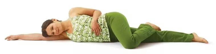 腿酸、腿麻、坐骨神经痛？瑜伽体式帮你缓解疼痛