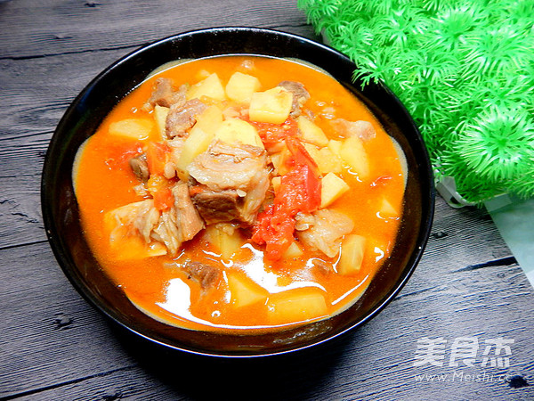 西红柿土豆炖牛楠