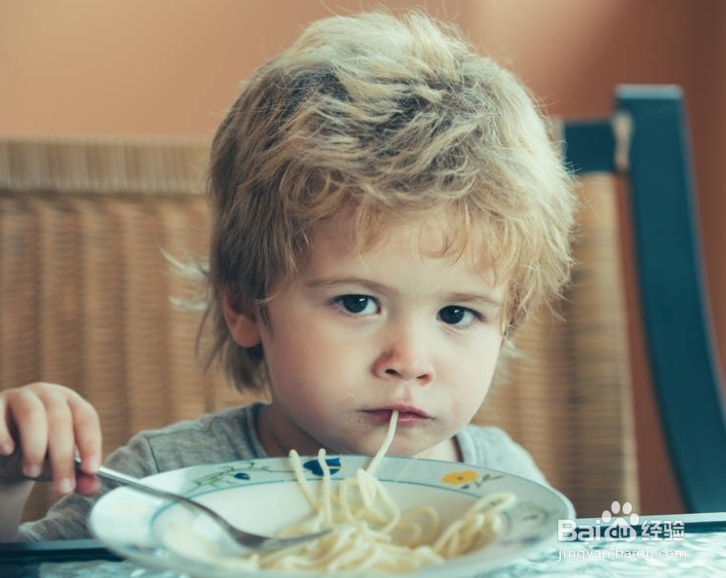 四个月宝宝添加辅食需要注意哪些？