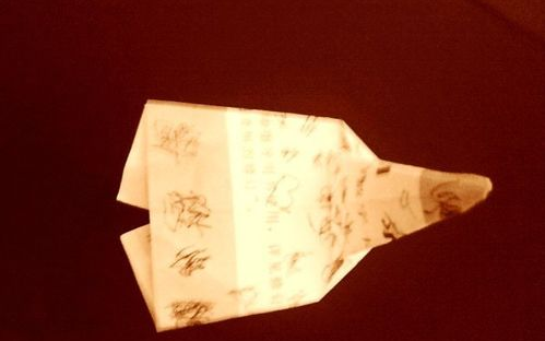 怎样用卡纸制作小鸭子的帽子