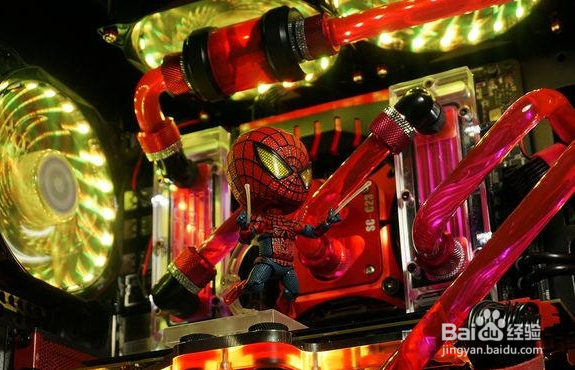 如何组装便宜的电脑水冷主机