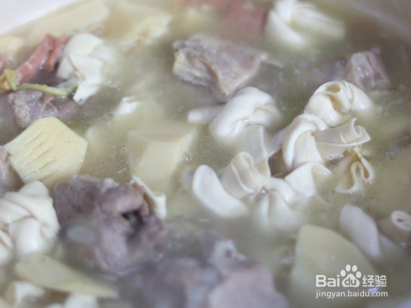 鲜掉眉毛的—腌笃鲜的做法