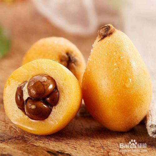 枇杷雪梨止咳糖水