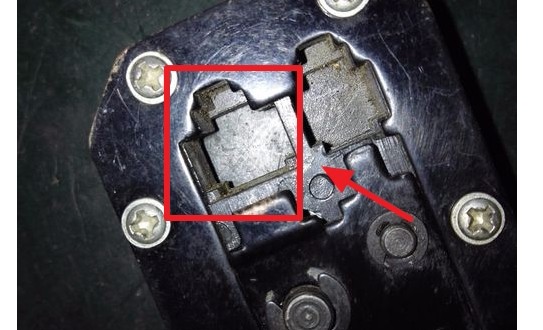 水晶头接触不良 网络连不上