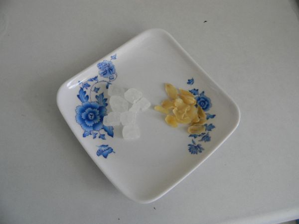 银耳百合红枣羹