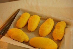 奶味胡萝卜餐包的做法