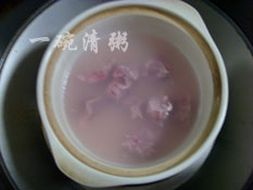 三步煲出好汤水【萝卜排骨汤】