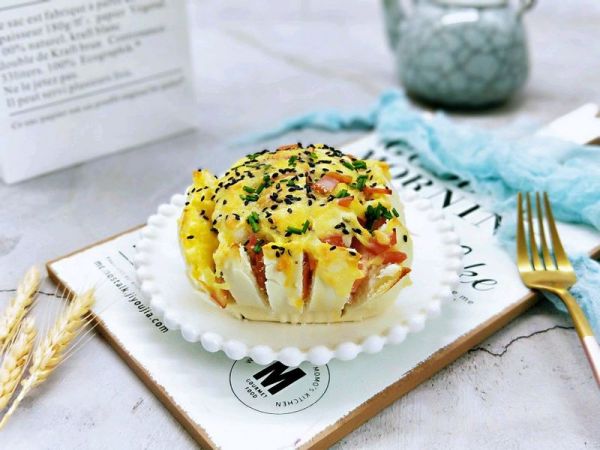 芝士火腿开花馒头