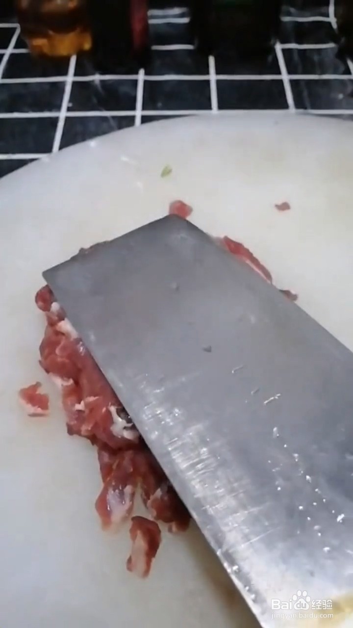 超级无敌好吃下饭的蒜苔和肉丝要怎样做