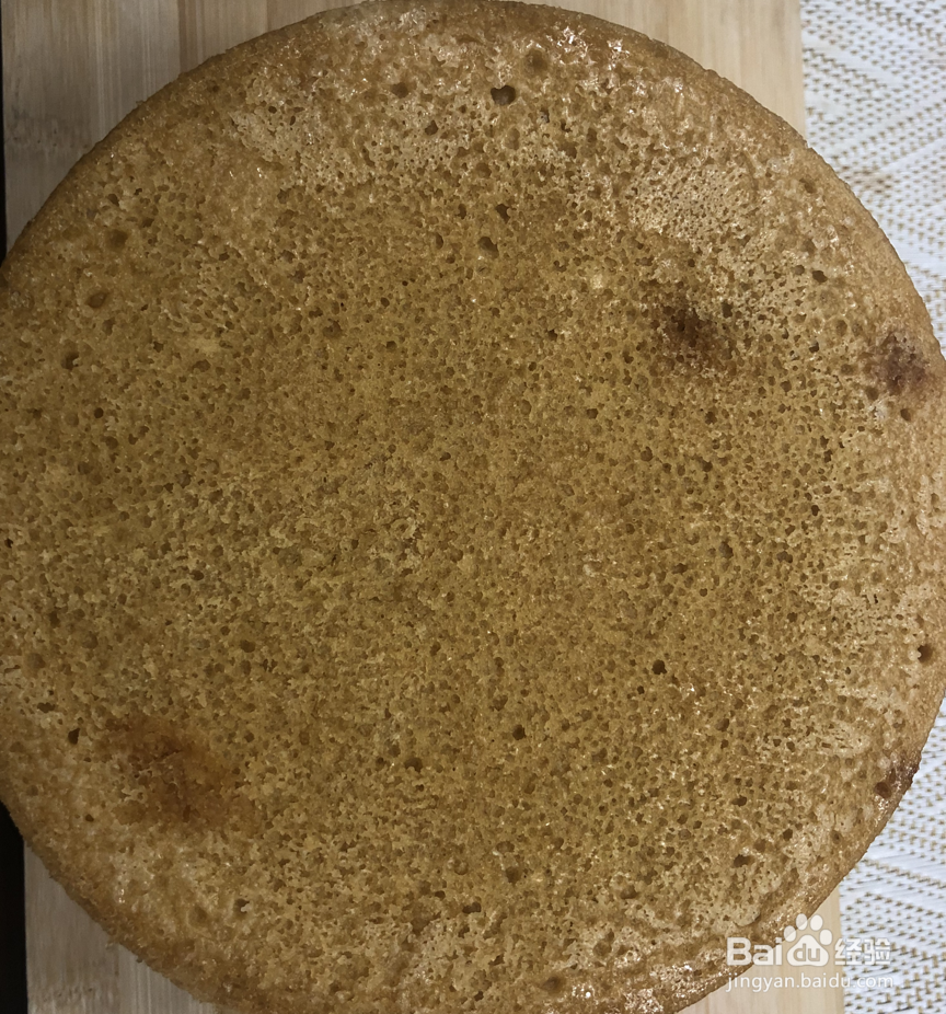 如何轻松自制年夜饭甜点“红糖发糕”？